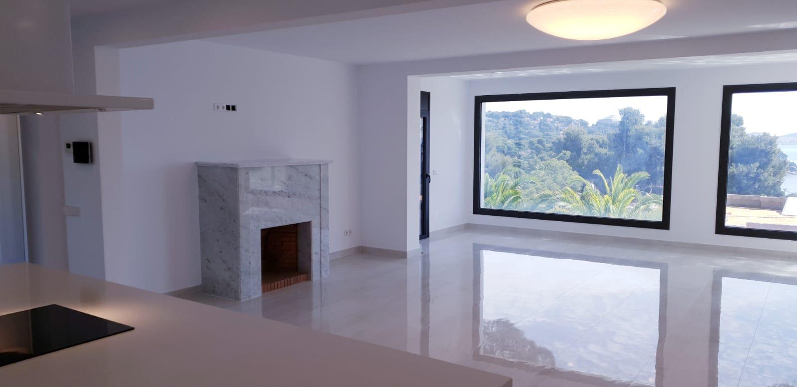 Proyecto realizado por Divinio Pro 24